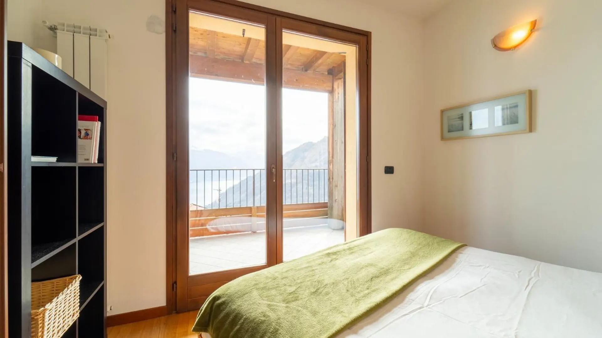 Willow Apartment With Lakeview By Wonderful Italy Gravedona
